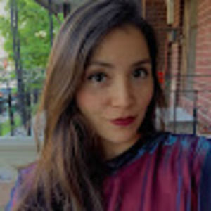 Meet your Posher, Adriana